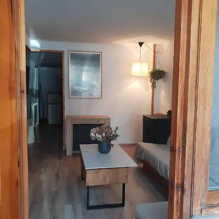 Apartment Mandilar Confort