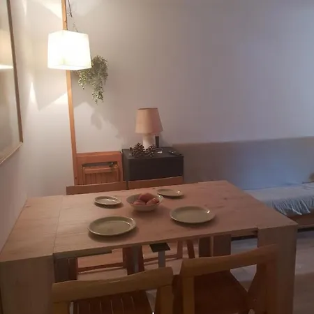 Apartment Mandilar Confort