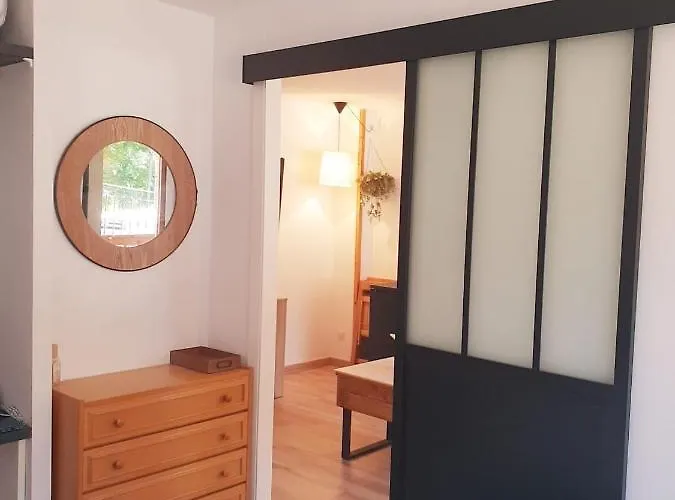 Mandilar Confort 아파트 *